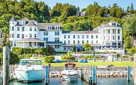 Island House Hotel